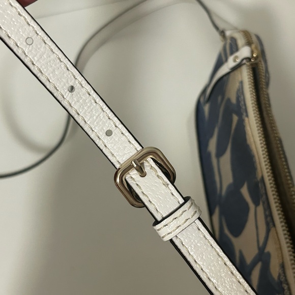 Kate Spade Wellesley Leaves Hanna Hyacinth Crossbody - Picture 10 of 11
